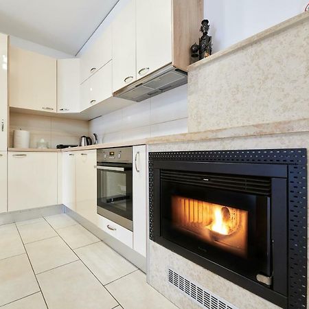 Apartman Leon Umag Extérieur photo